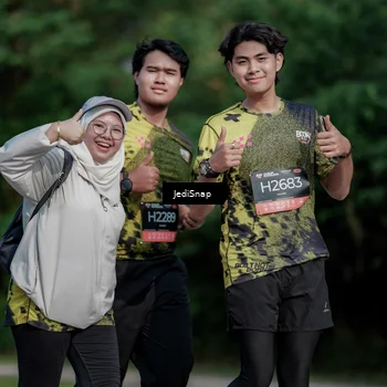 Runner Photo 6883378