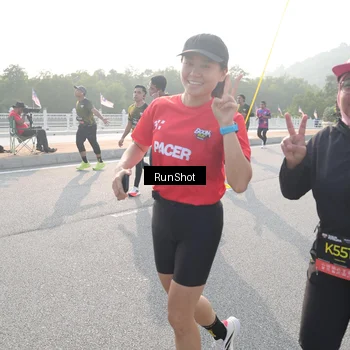 Runner Photo 6883379