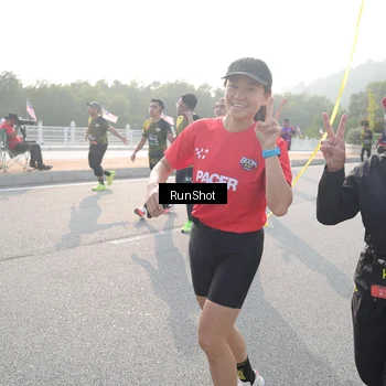 Runner Photo 6883382