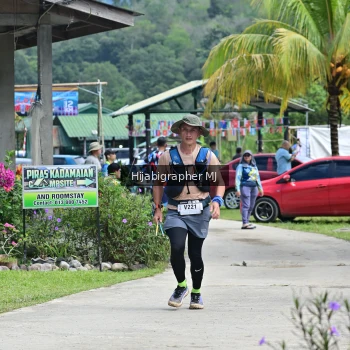 Runner Photo 68834