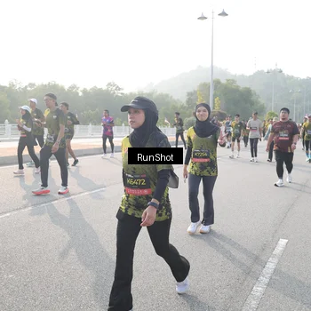 Runner Photo 6883408