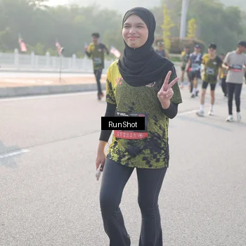 Runner Photo 6883428