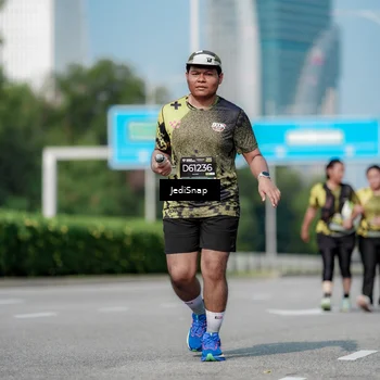 Runner Photo 6883429