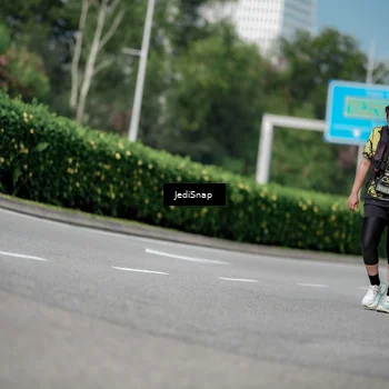 Runner Photo 6883433