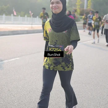 Runner Photo 6883441