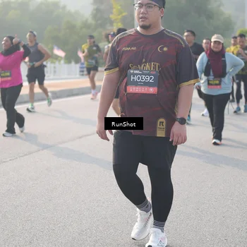 Runner Photo 6883463