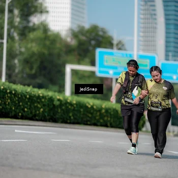 Runner Photo 6883464