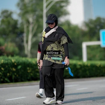 Runner Photo 6883496