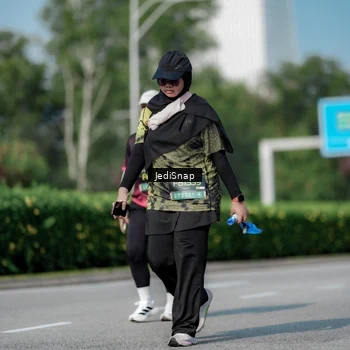 Runner Photo 6883503