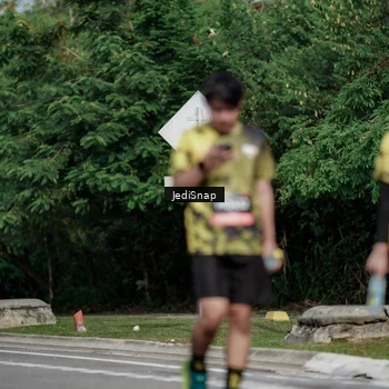 Runner Photo 6883513