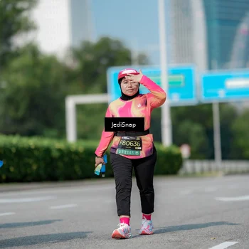 Runner Photo 6883514