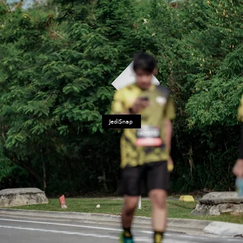 Runner Photo 6883519