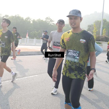Runner Photo 6883526