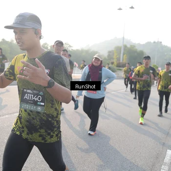Runner Photo 6883528