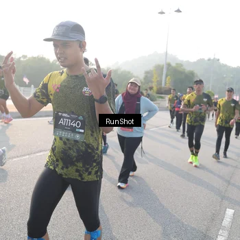 Runner Photo 6883530