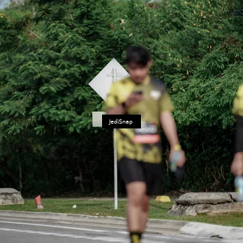 Runner Photo 6883532