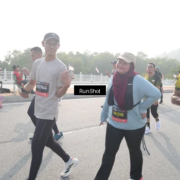 Runner Photo 6883541