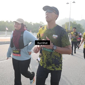 Runner Photo 6883559