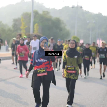 Runner Photo 6883586
