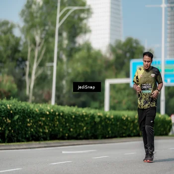 Runner Photo 6883595