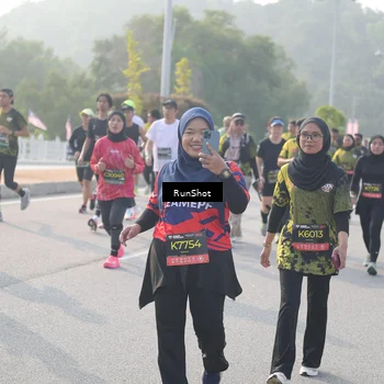 Runner Photo 6883599