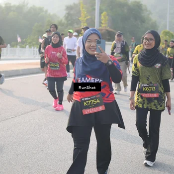 Runner Photo 6883607