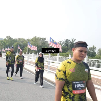 Runner Photo 6883629