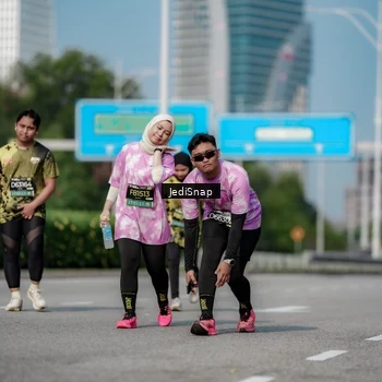 Runner Photo 6883657
