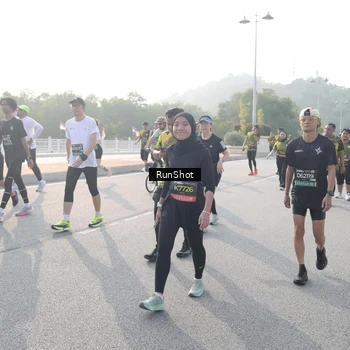 Runner Photo 6883681