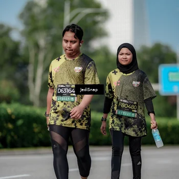 Runner Photo 6883704