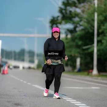 Runner Photo 6883707