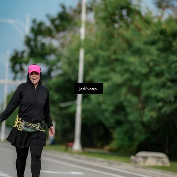 Runner Photo 6883730