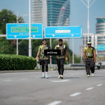 Runner Photo 6883731