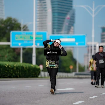 Runner Photo 6883781