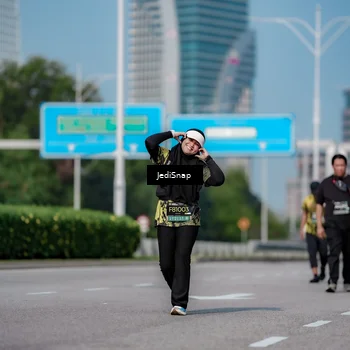 Runner Photo 6883788