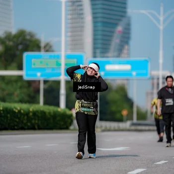 Runner Photo 6883792