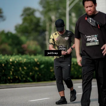 Runner Photo 6883817