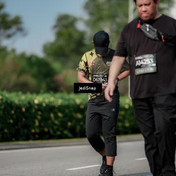 Runner Photo 6883842