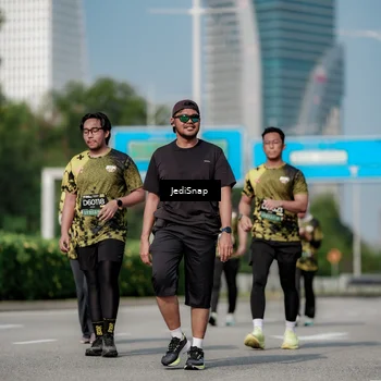 Runner Photo 6883845