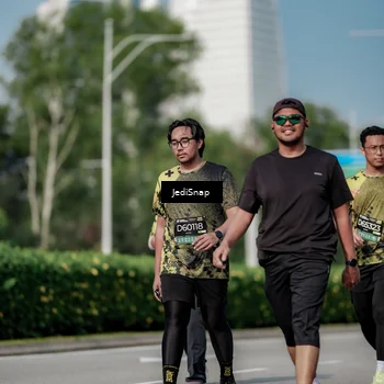 Runner Photo 6883865