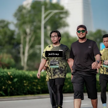 Runner Photo 6883885