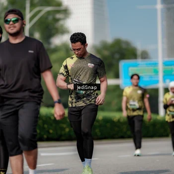 Runner Photo 6883904