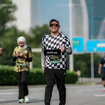 Runner Photo 6883960