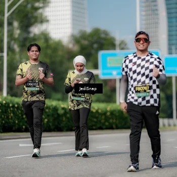 Runner Photo 6883965