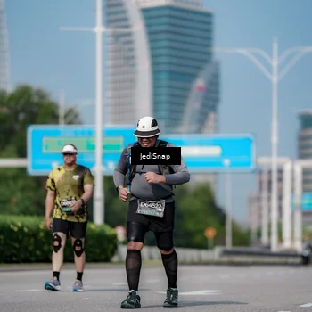 Runner Photo 6884045