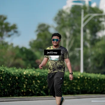 Runner Photo 6884110