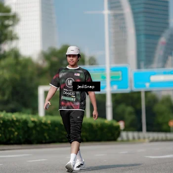 Runner Photo 6884216