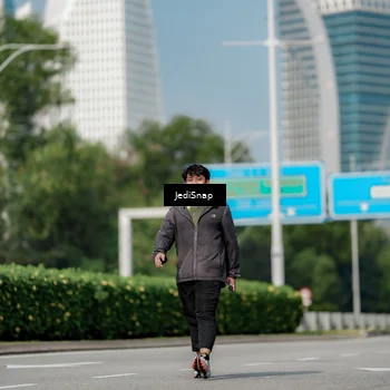 Runner Photo 6884249
