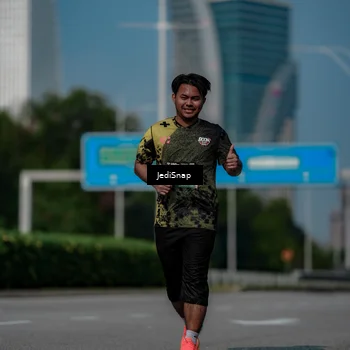 Runner Photo 6884322