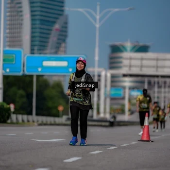 Runner Photo 6884361